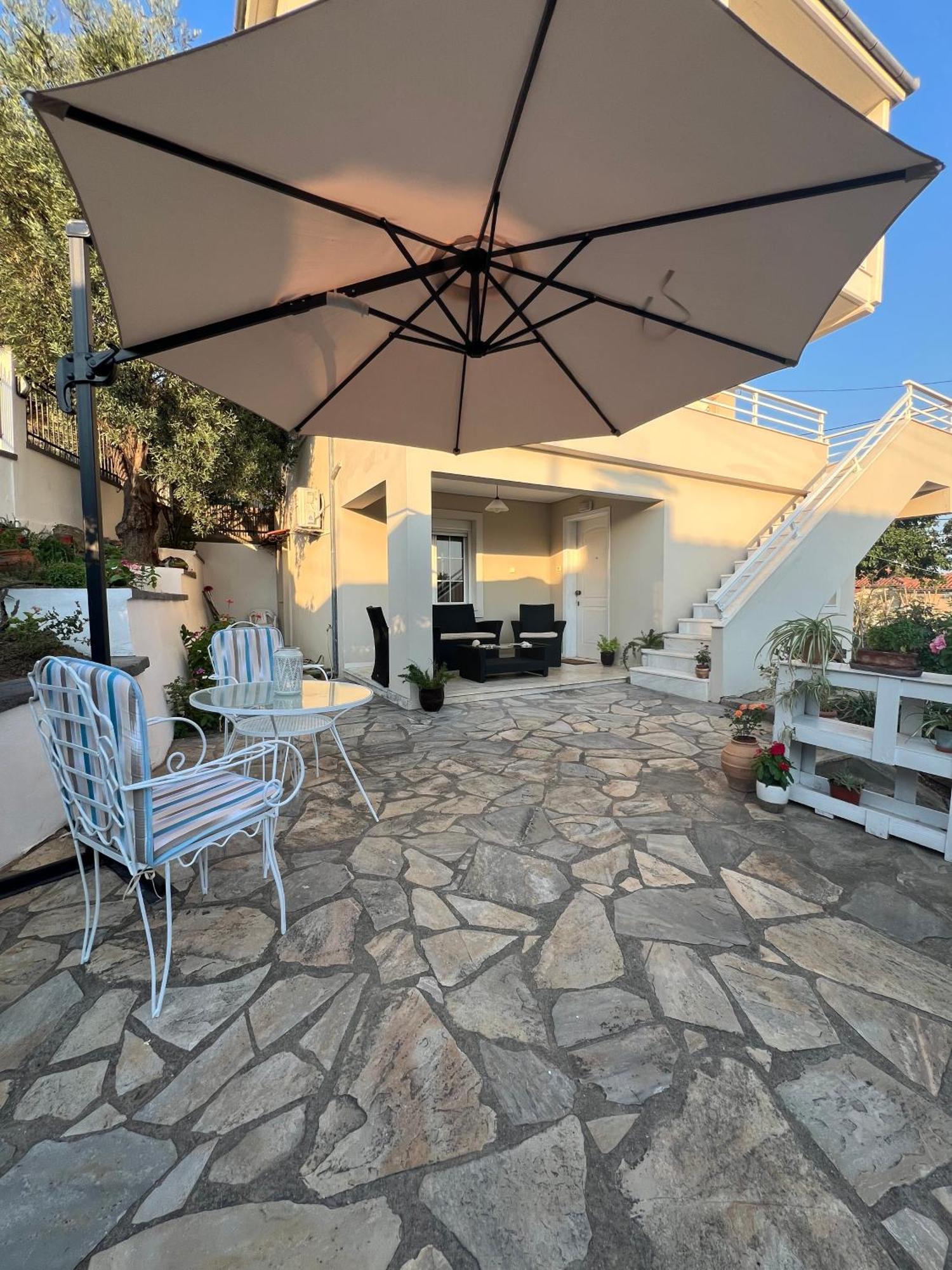 Aiolos Seaside Apartment Marathos  Экстерьер фото